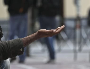 Eurostat: «Κάθε χρόνο και φτωχότερη η Ελλάδα μετά το 2014» (φωτο)